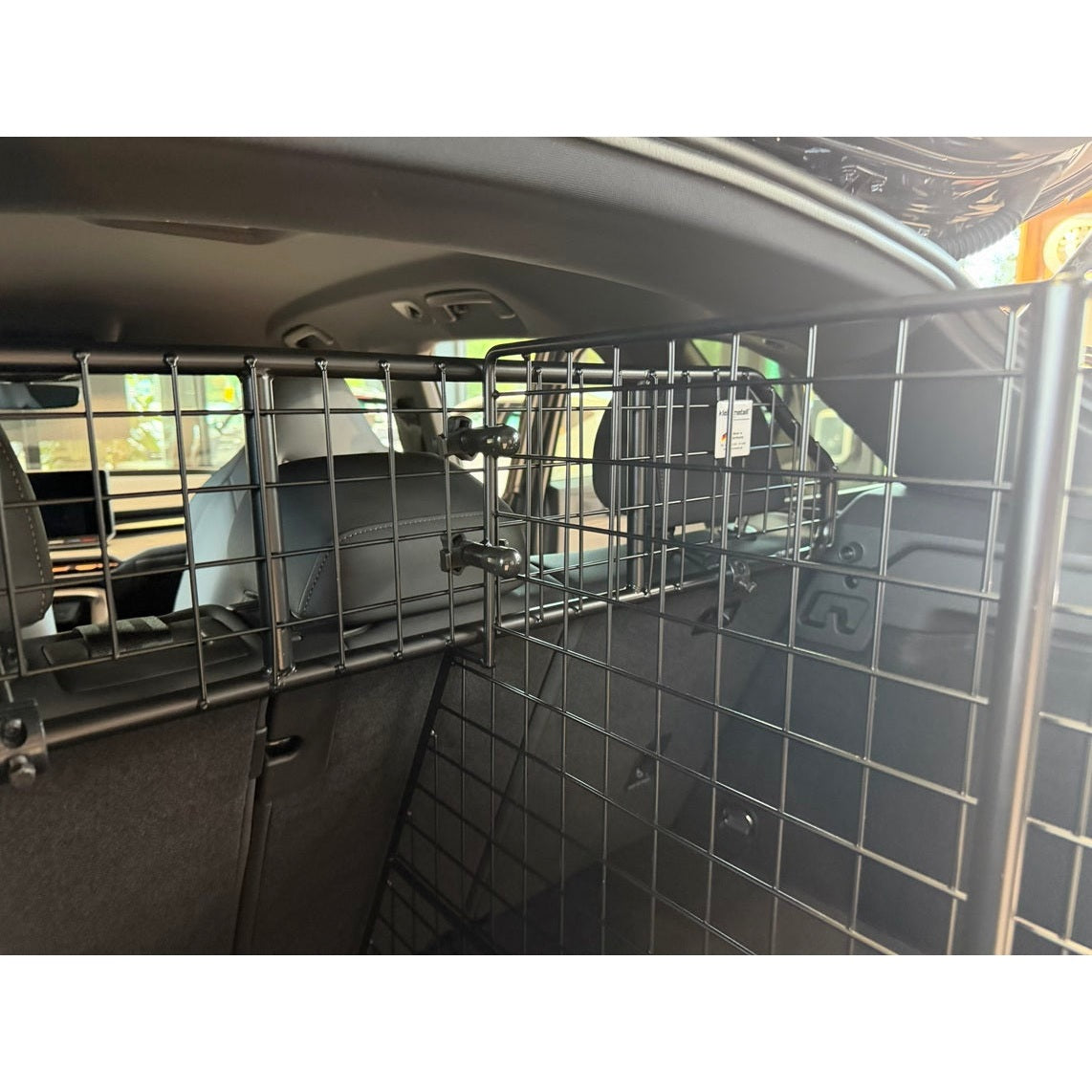 Kleinmetall 20300467 Masterline Raumteiler für Cupra Terramar E-Hybrid Ladeboden eben tierxxl-de