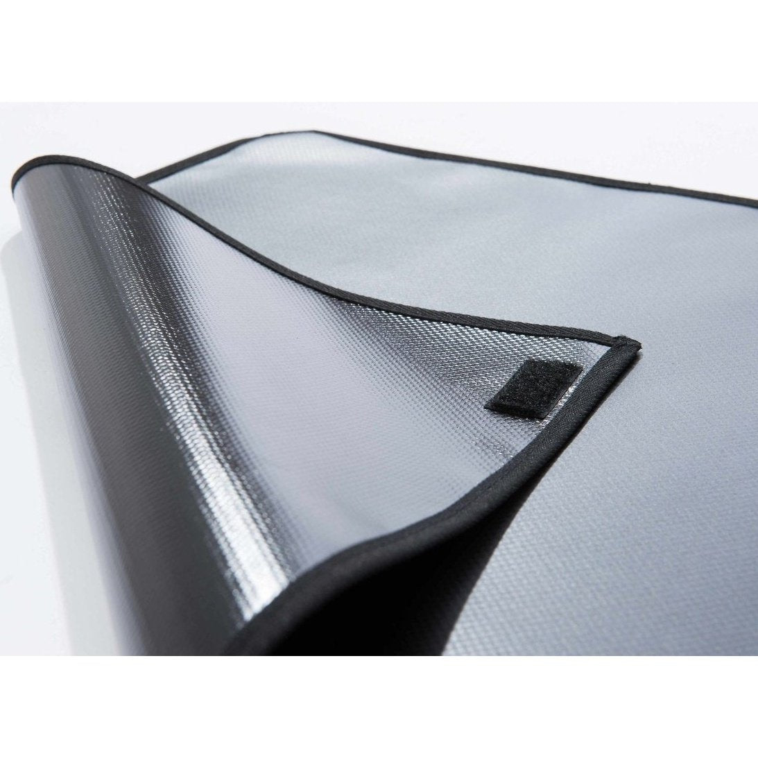 Kleinmetall Kofferraumwanne für Skoda Enyaq iV SUV Ladeboden eben, schwarz tierxxl-de